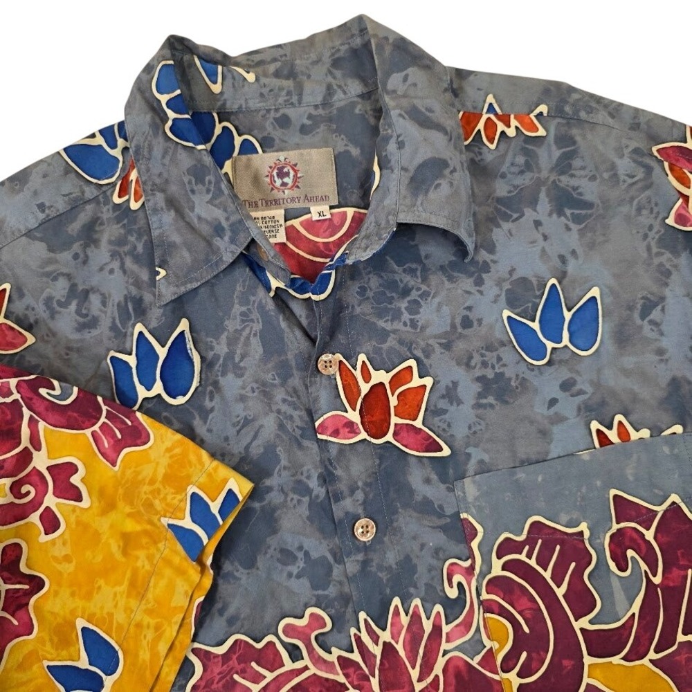 The Territory Ahead Mens XL Batik Lotus Floral Button Up Multicolor Cotton Shirt